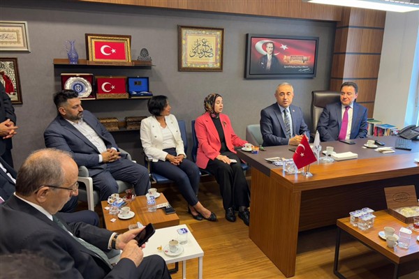 Öztürk: Yasa derhal Anayasa Mahkemesi’ne taşınmalı