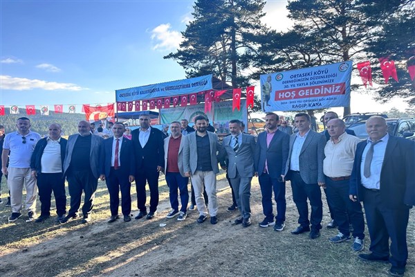 Başkan Öztekin memleketi Sivas’ta hemşehrileriyle buluştu