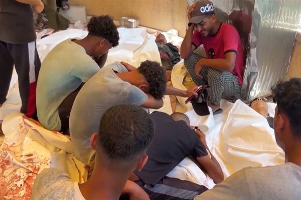 Eski İsrail Başbakanı: ”İnsani yardım şehri” Filistinliler için toplama kampı olur