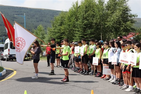 ANALİG Tekerlekli Kayak Türkiye Şampiyonası Ardahan’da başladı