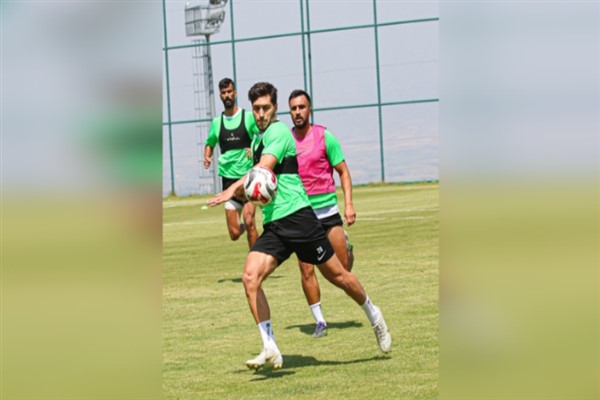 Şanlıurfaspor, Erzurum Kampı’nda çalışmalarına devam ediyor