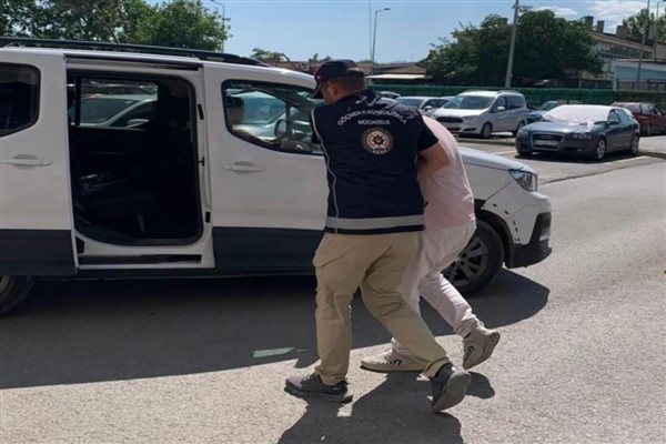 Erzincan’da 24 düzensiz göçmen yakalandı