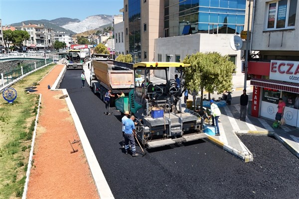 Söke’de yol yapım ve yenileme çalışmaları sürüyor