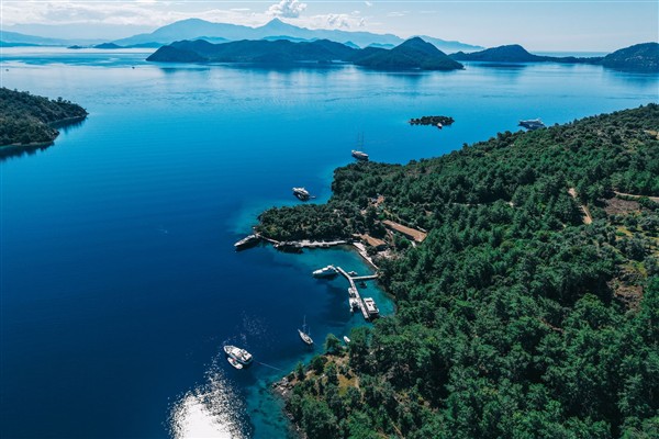 MIORI by the Sea, Göcek’te Riva Lounge açılış etkinliği ile Ege’nin ruhunu yaşattı