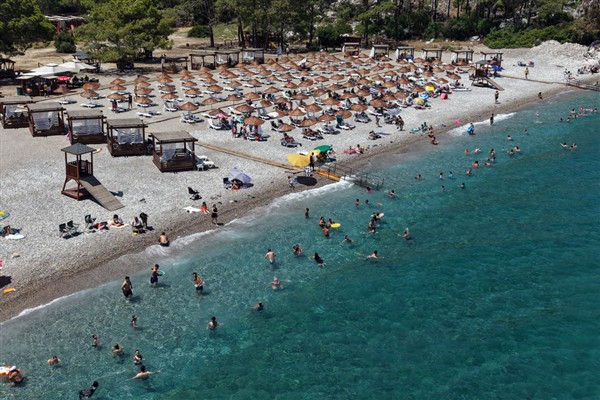 Bakan Ersoy: Antalya bir kez daha tarih yazdı