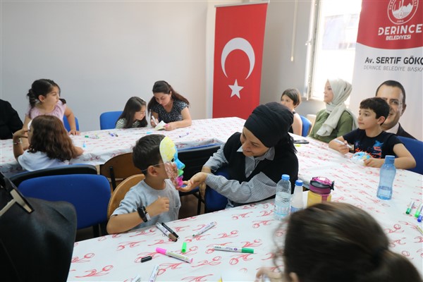 Derinceli çocuklar, hayal gücünü atölyelerde keşfediyor