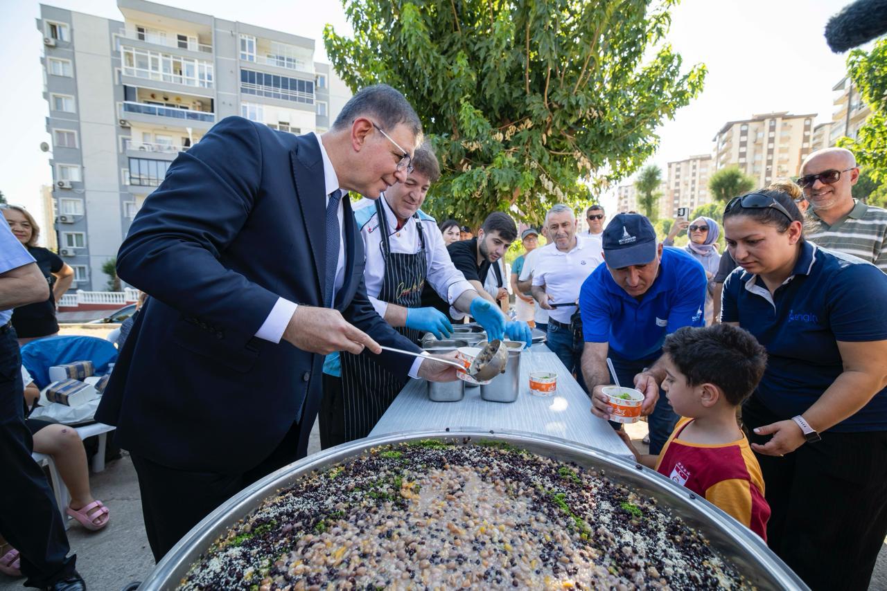Başkan Tugay: İzmir de asla mücadeleyi bırakmaz