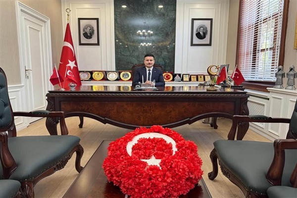 Yeni Gökçeada Kaymakamı Osman Acar, göreve başladı