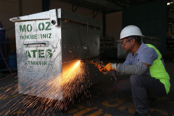 Kepez’de ekonomik ve sürdürülebilir konteyner üretimi