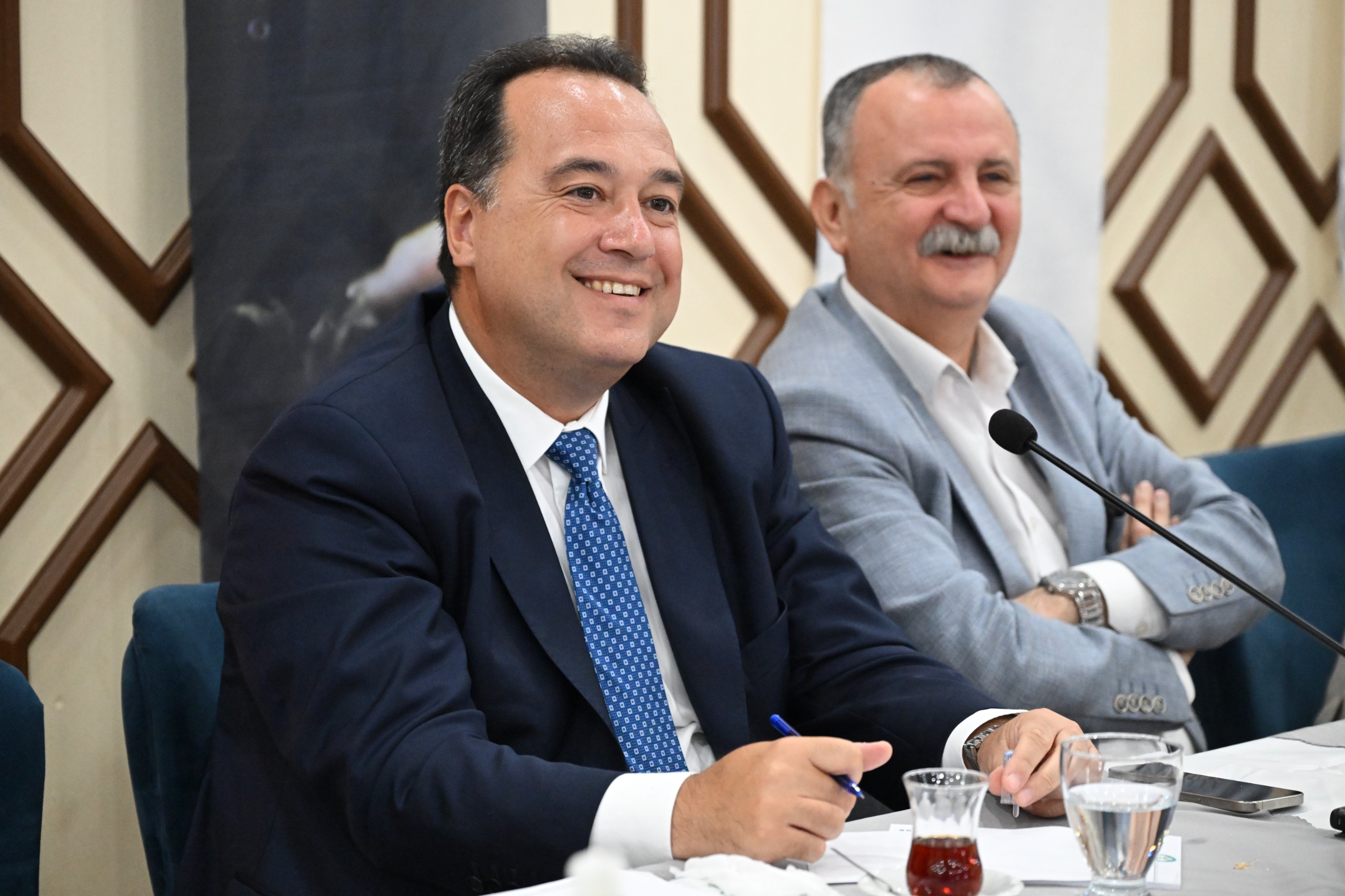 Başkan Dutlulu, muhtarlarla bir araya geldi