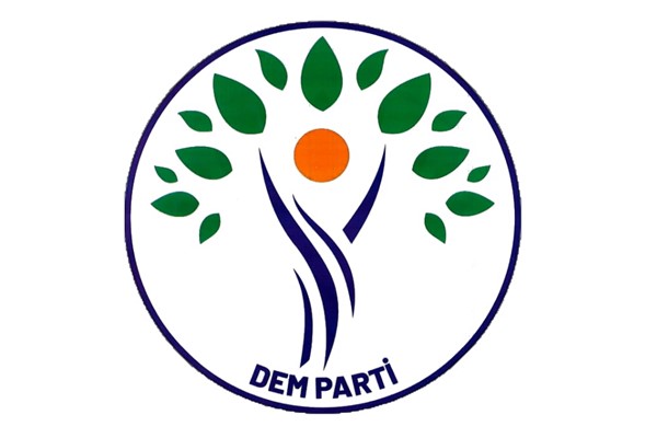 DEM Parti’den Kocaköy Spor Kompleksi’nin belediye’ye devri için çağrı