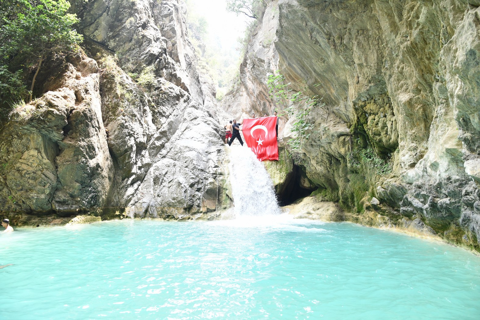 Başkan Çenet, Sarısu Kanyonu gezisine katıldı