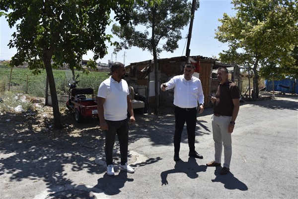 Karacabey Belediyesi, mahallelerin sorunlarını yerinde tespit ediyor