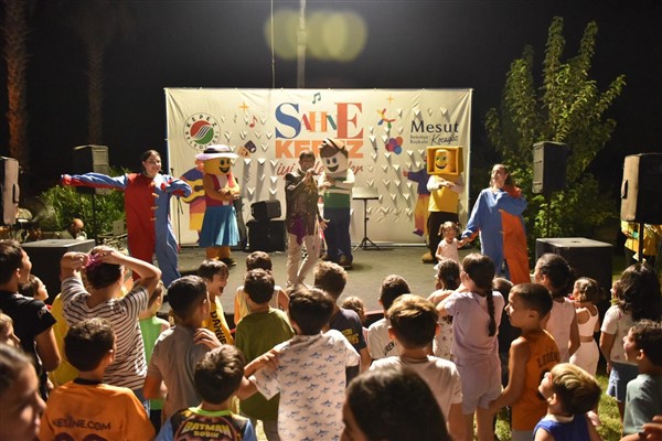 “Sahne Kepez” etkinlikleri Beşkonaklılar Mahallesi’nde devam etti