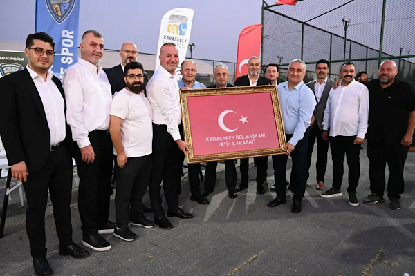 Karacabey Belediyespor’dan yeni sezon öncesi dayanışma yemeği