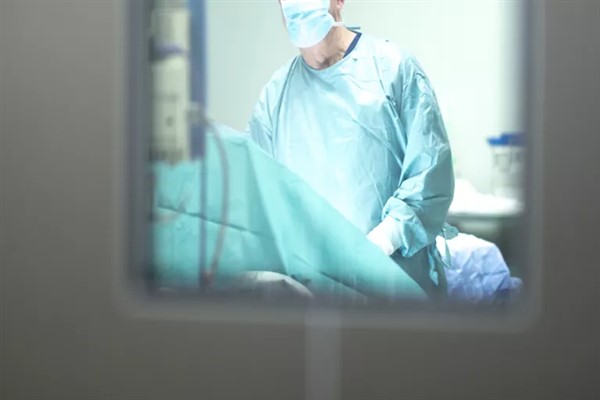 Rus doktorlar, tümörleri tedavi etmek için benzersiz bir yöntem geliştirdi