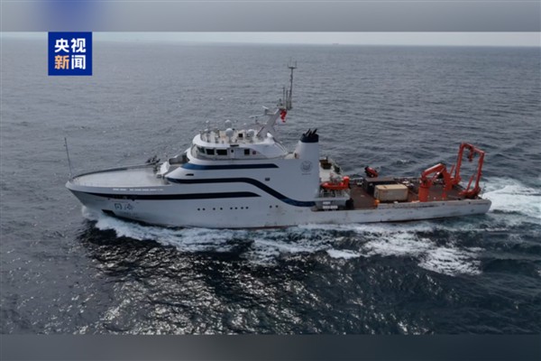 Çin’in ilk akıllı bilimsel keşif gemisi teslim edildi