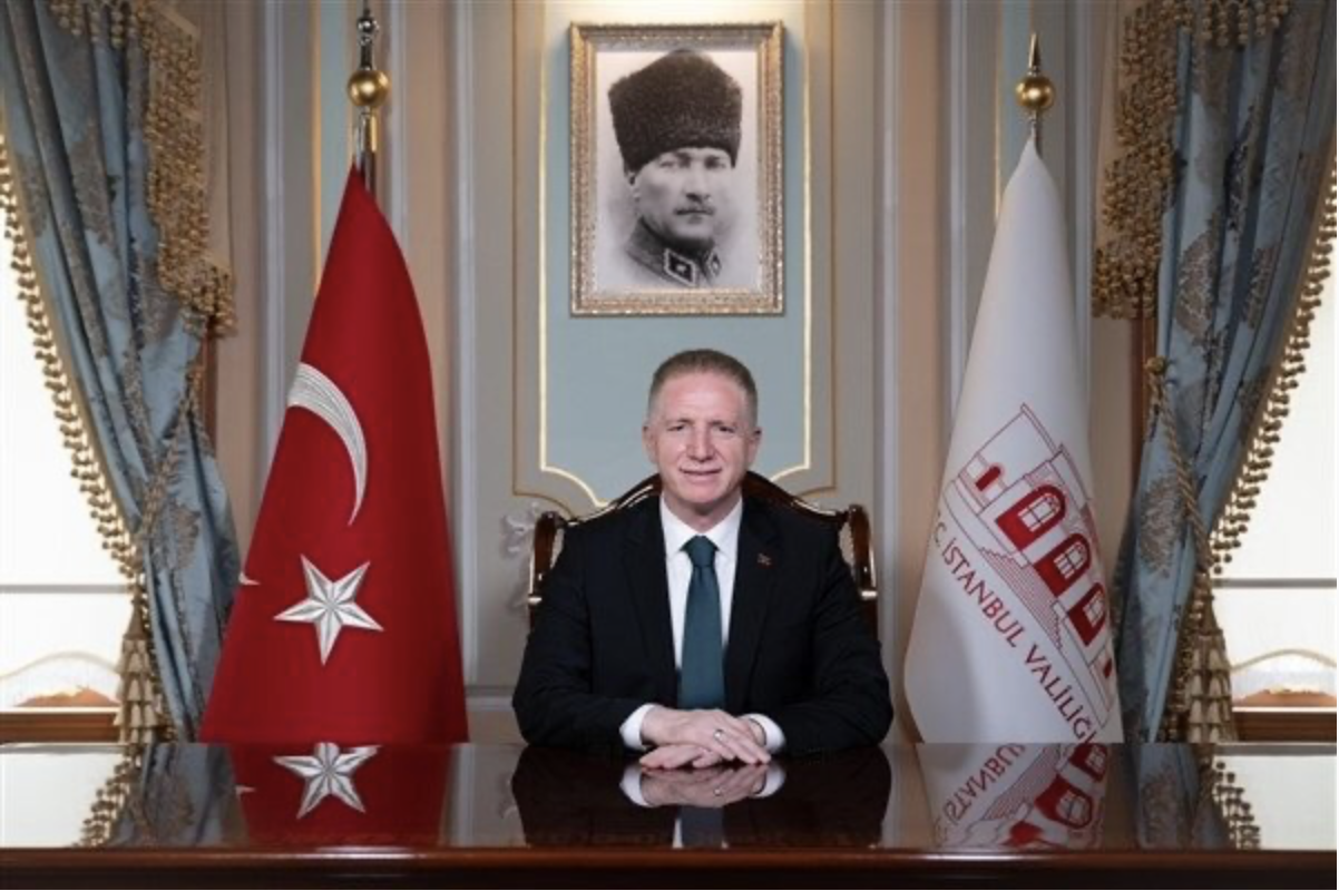 Vali Gül, Performans Değerlendirme ve İzleme Sistemi toplantısına başkanlık yaptı