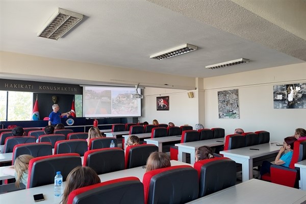 Menderes Belediyesi’nden afet eğitimi