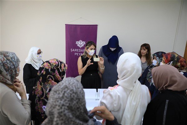 Kayapınar Belediyesi’nden Doğal Deterjan Atölyesi