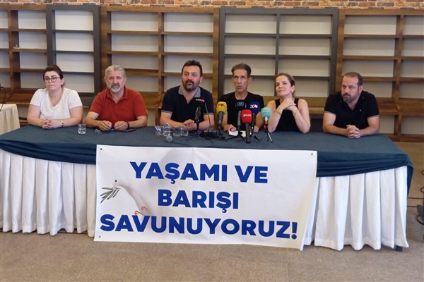 Diyarbakır Tabip Odası Başkanı Ülgen: Yaşamı ve barışı savunuyoruz