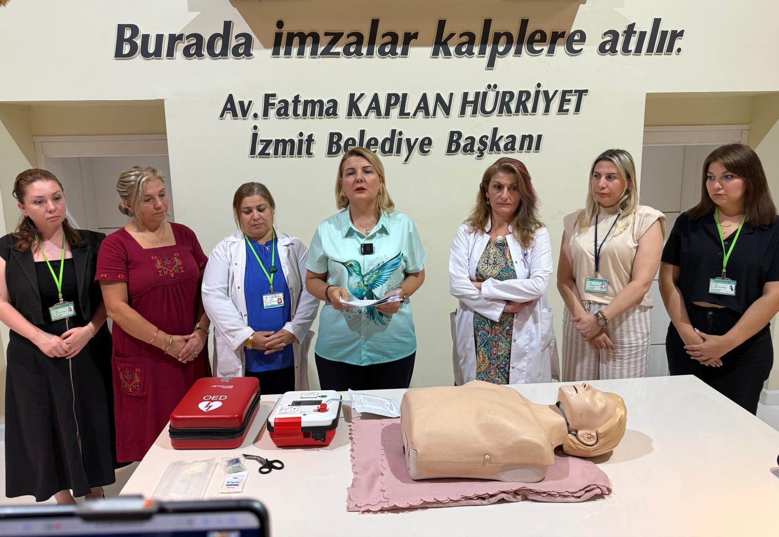 İzmit’te kalp krizi için elektroşok cihazları kuruldu