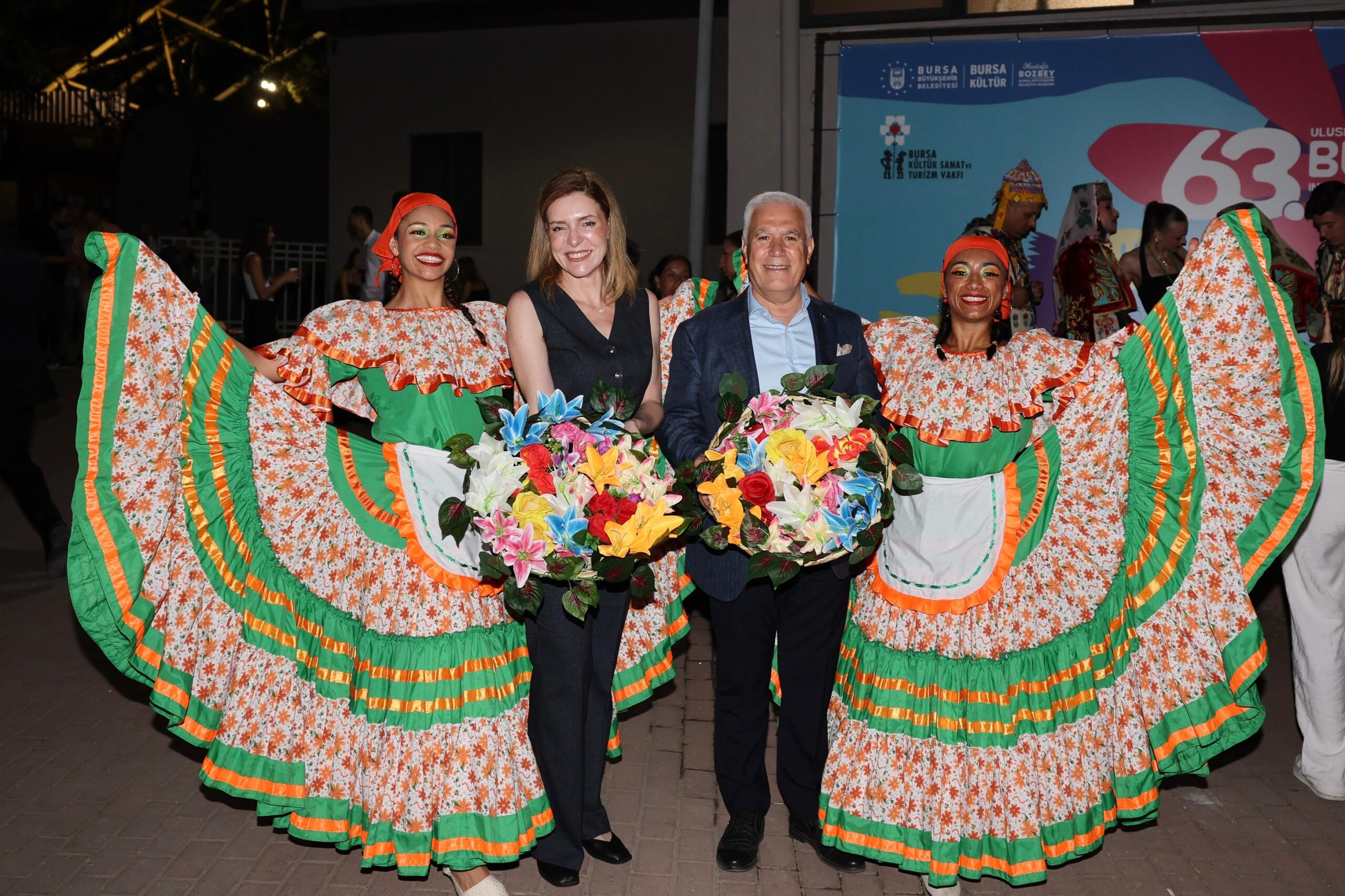 37. Uluslararası Altın Karagöz Halk Dansları birincisi Bulgaristan oldu