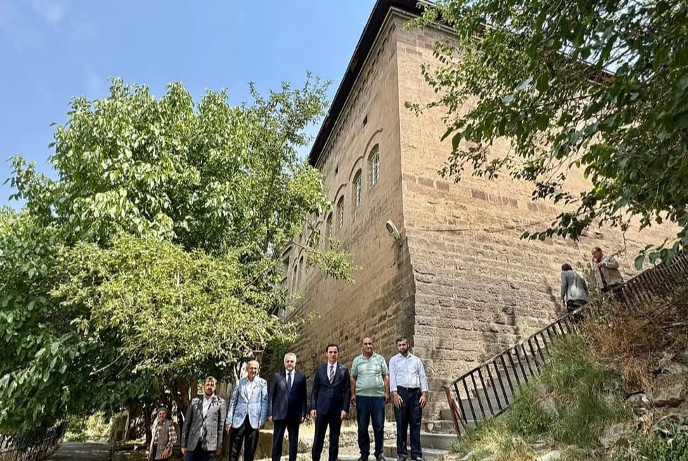 Vali Karakaya’dan yaz Kur’an kurslarına ziyaret