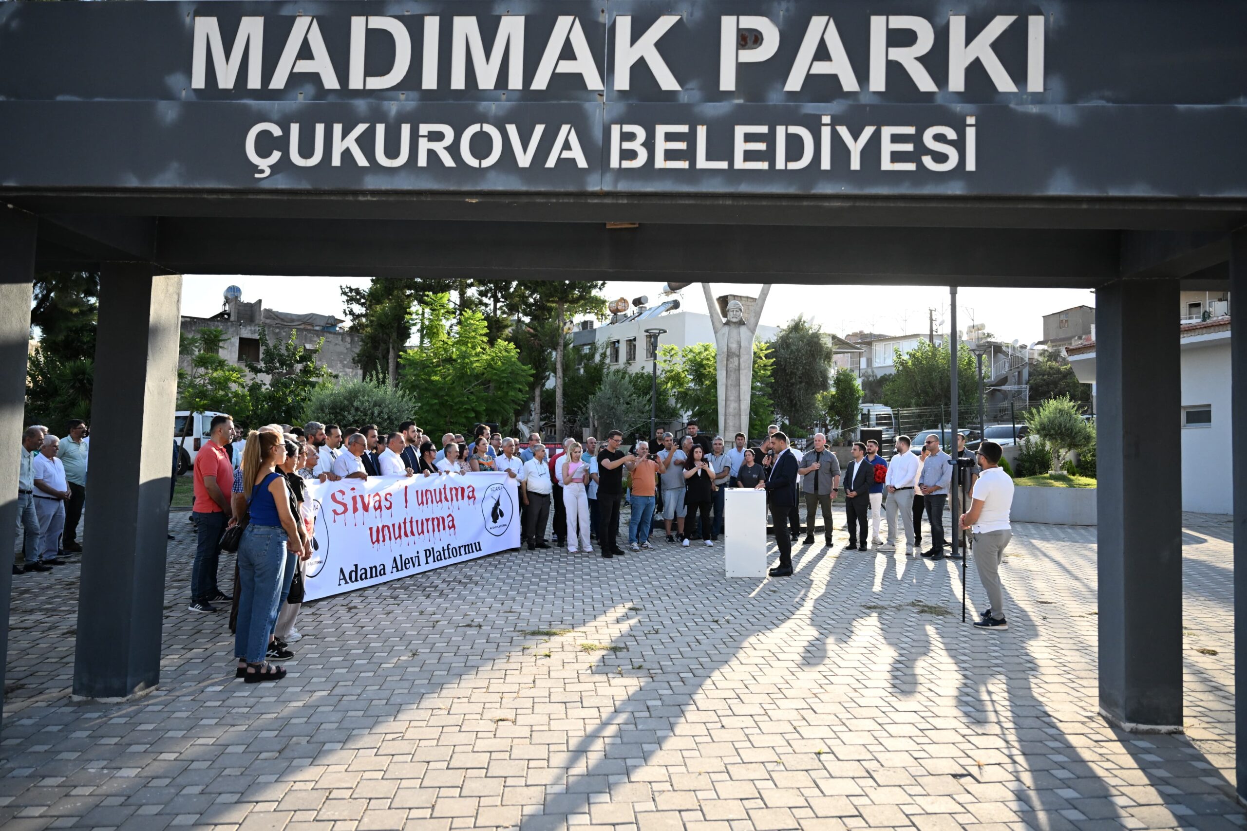 Madımak Katliamı 32. yılında Madımak Parkı’nda anıldı
