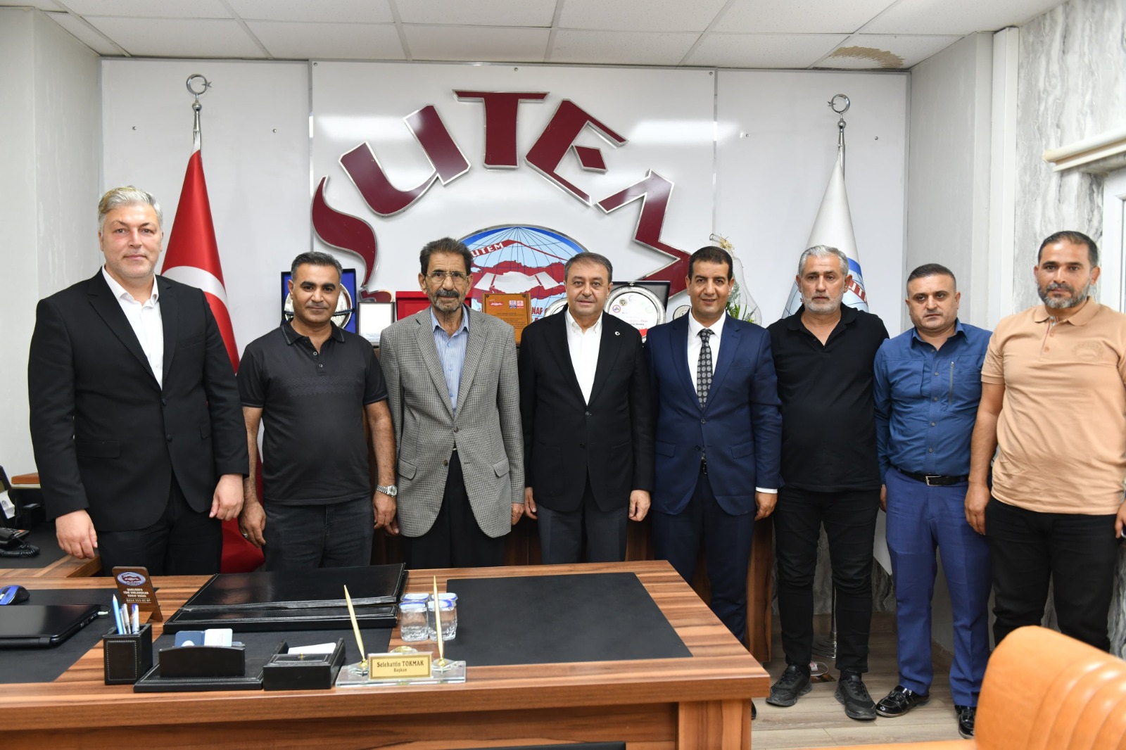 Vali Şıldak, meslek odası ziyaretlerini sürdürüyor