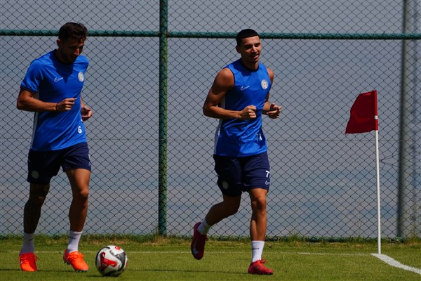 Çaykur Rizespor, kamp çalışmalarını sürdürüyor