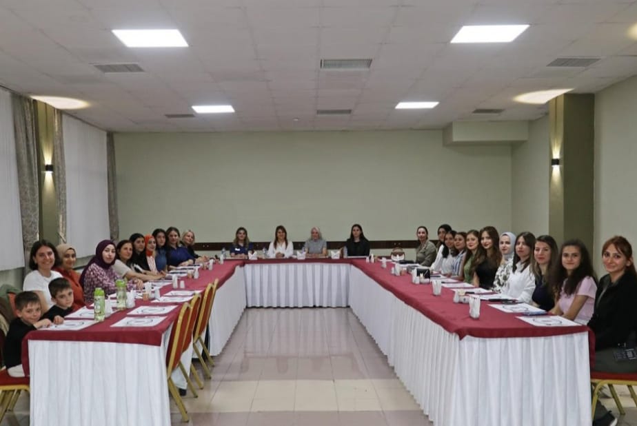 Ardahan’da görev yapan kadın polisler için buluşma