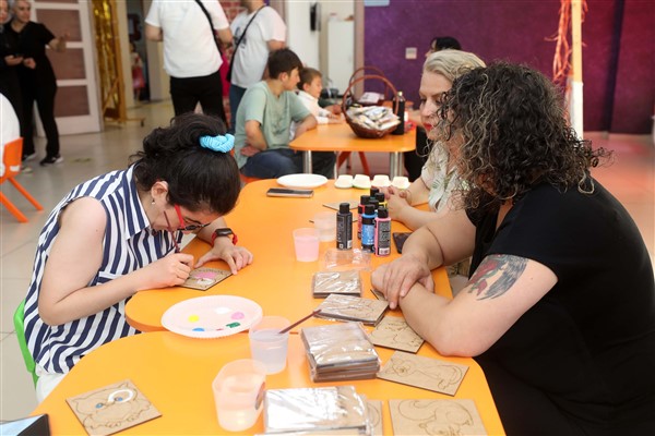 Gazi ve şehit çocukları Yenimahalle’de buluştu