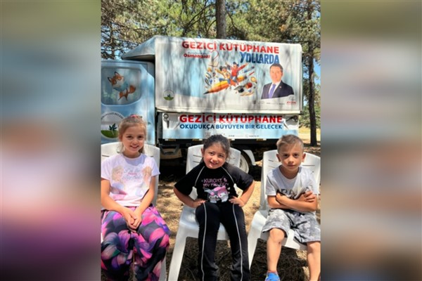 Gezici Kütüphane çocukları masallar ile buluşturdu