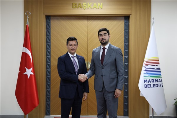 Başkan Ünlü, Kazakistan Cumhurbaşkanı Akhmedov ile bir araya geldi