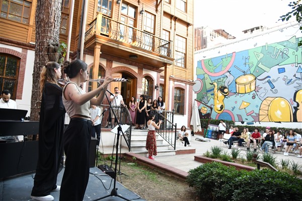 Kadıköy Belediyesi’nden gençlere yönelik yaz atölyeleri