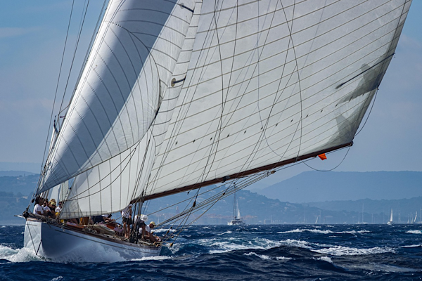 TAYK-AKPA 54. Deniz Kuvvetleri Kupası Yat Yarışı başladı