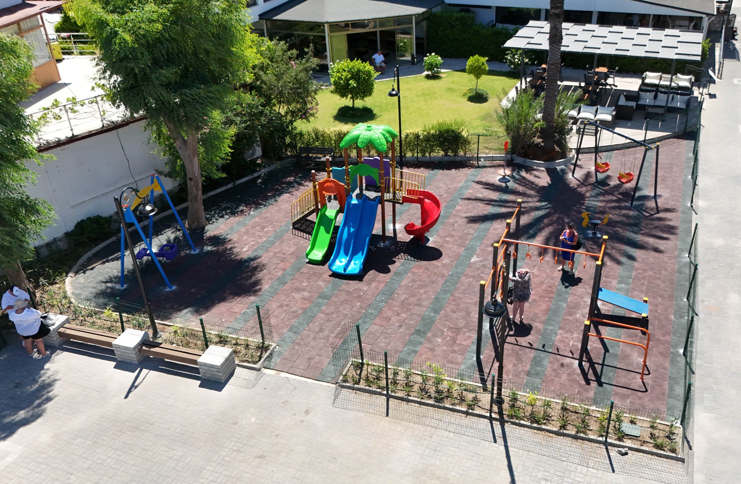 Marmaris Belediyesi, Turunç’ta park alanını genişletti