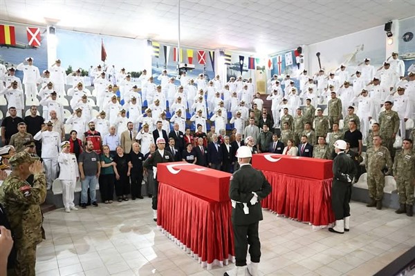 Hatay’da şehit erler son yolculuğuna uğurlandı