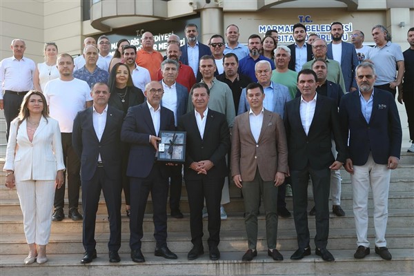 Başkan Aras’tan Marmaris’te hizmet ve dayanışma vurgusu