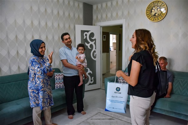 İşitme engelli ailelere ‘titreşimli bebek telsizi’ desteği