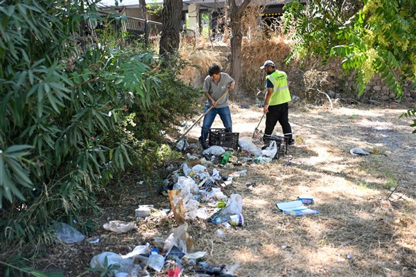 166 yıllık Paterson Köşkü çevresindeki atıl alan temizlendi