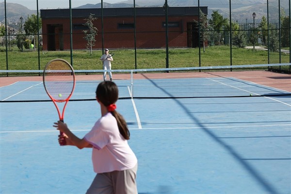 Kayseri Büyükşehir Spor A.Ş.’den 15 Temmuz’a özel tenis turnuvası
