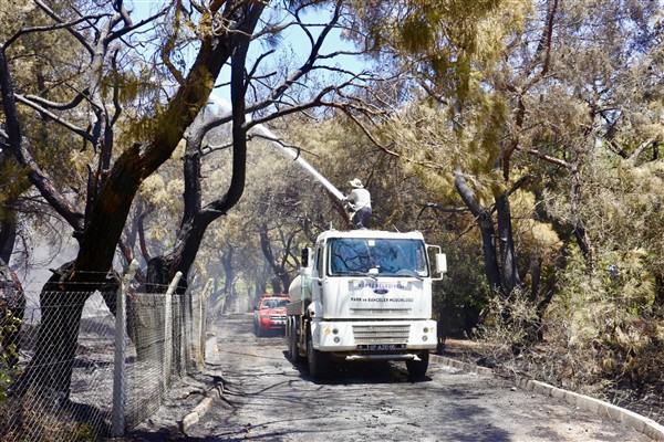 Kepez’den orman yangınına müdahale desteği