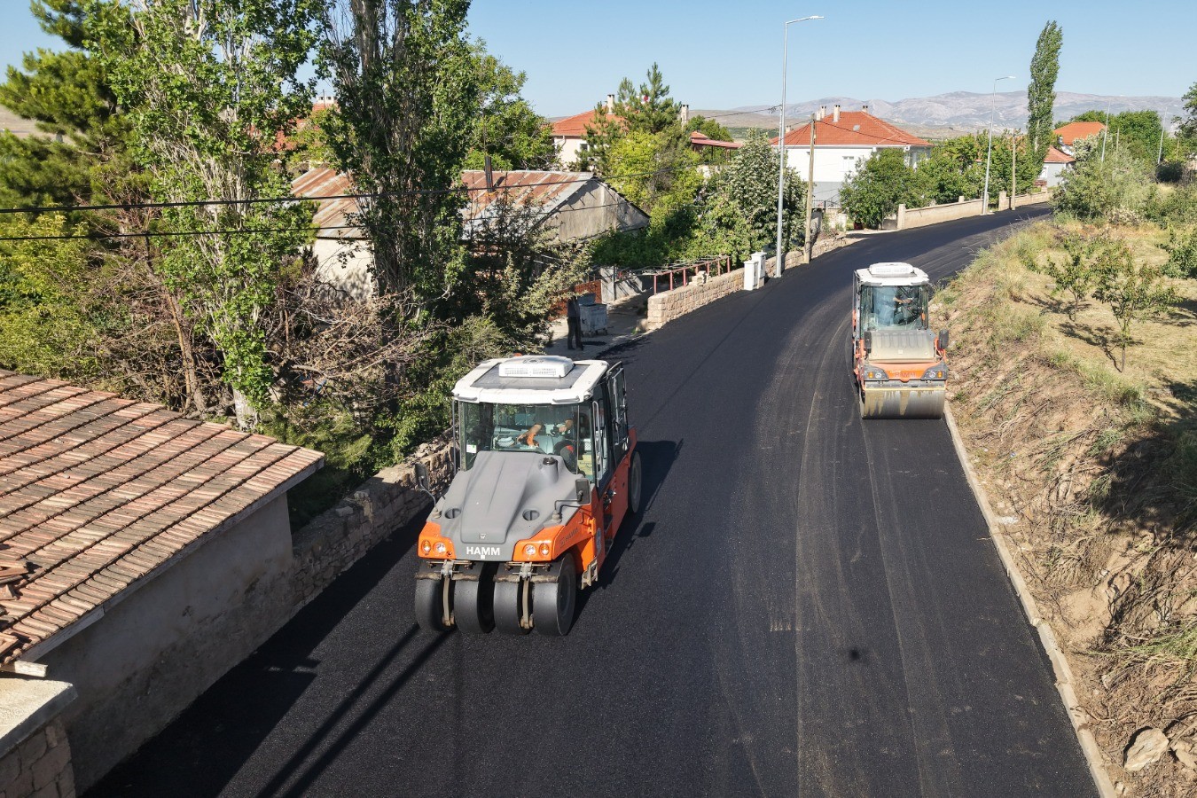 Başkan Büyükkılıç: Sarıoğlan’da 40 milyon TL’lik asfalt çalışmalarımız başladı