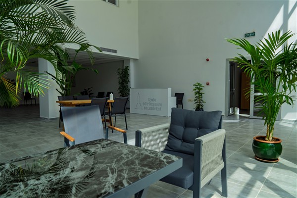 Konak’taki yeni Zeytinlik Hizmet Binası hizmete açıldı