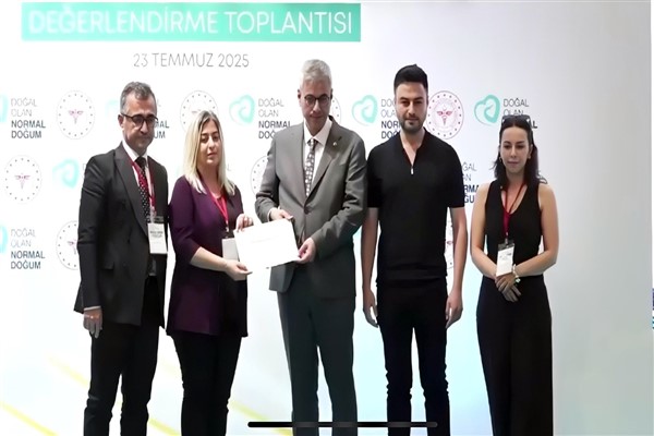 Şanlıurfa İl Sağlık Müdürlüğü’ne “Normal Doğum” başarısı belgesi