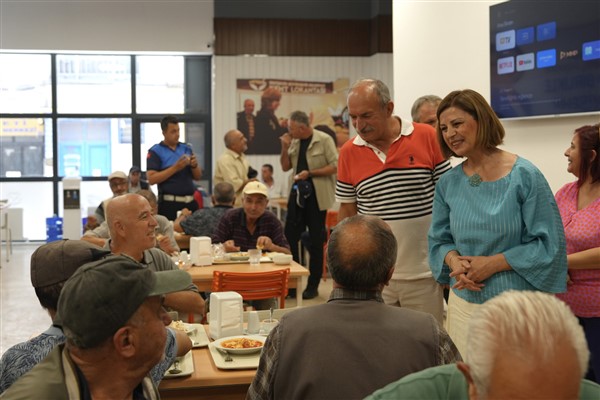 Başkan Ünlüce’den Kent Lokantası’na ziyaret