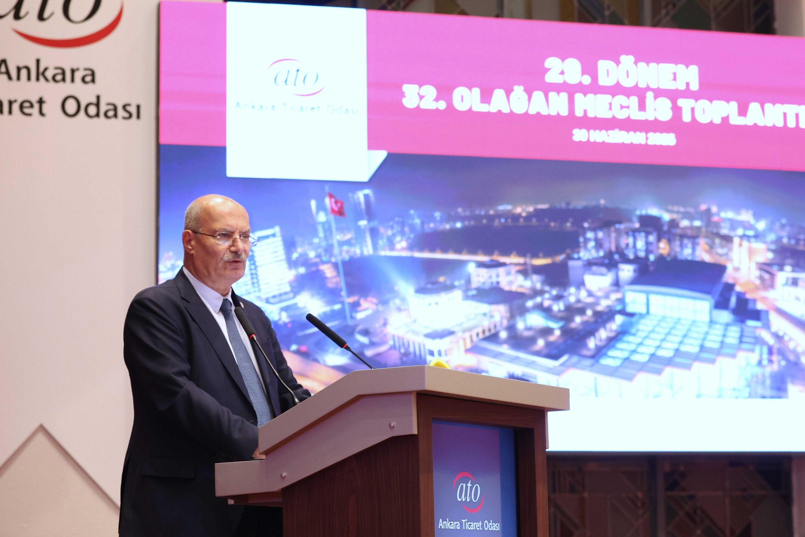 ATO Başkanı Gürsel Baran’dan KOBİ’ler İçin Kritik Uyarılar: “Seçici ve Hedef Odaklı Kredi Şart”