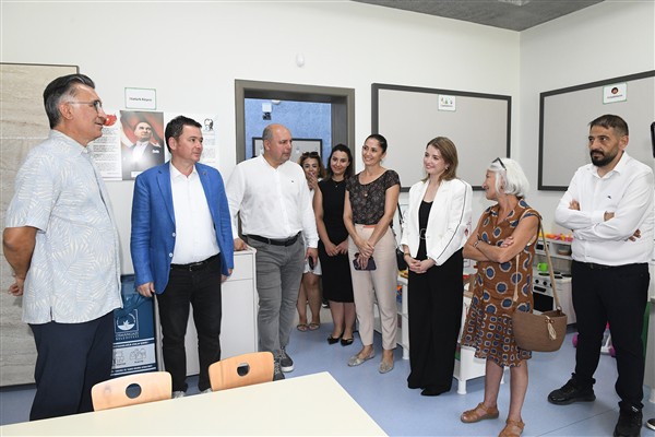 Aydın: Cumhuriyetçi ve vatanını seven çocuklar yetiştireceğiz